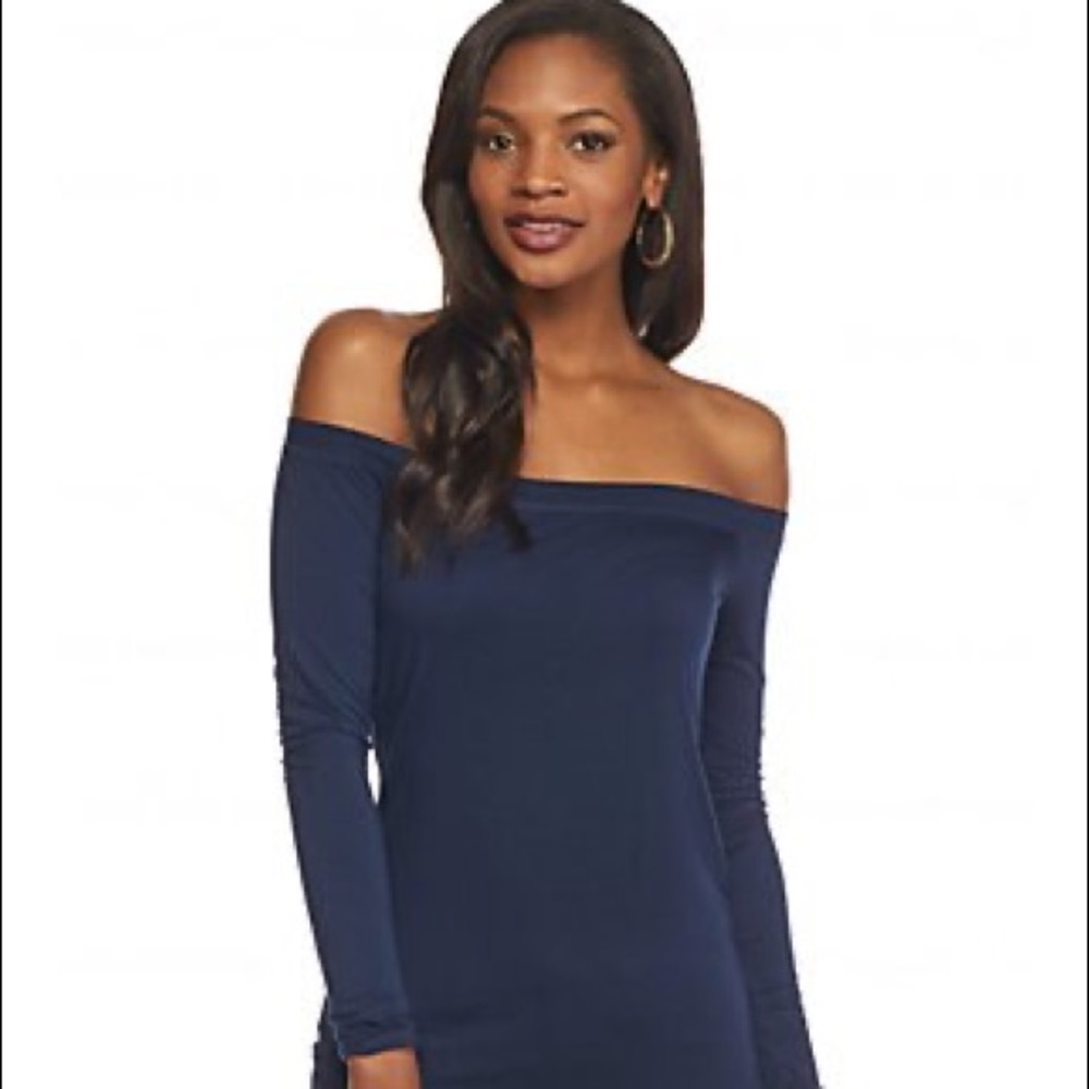 Splendid Navy Off-Shoulder Top